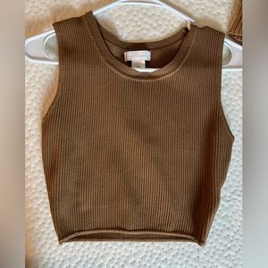 Cropped knit stretch top